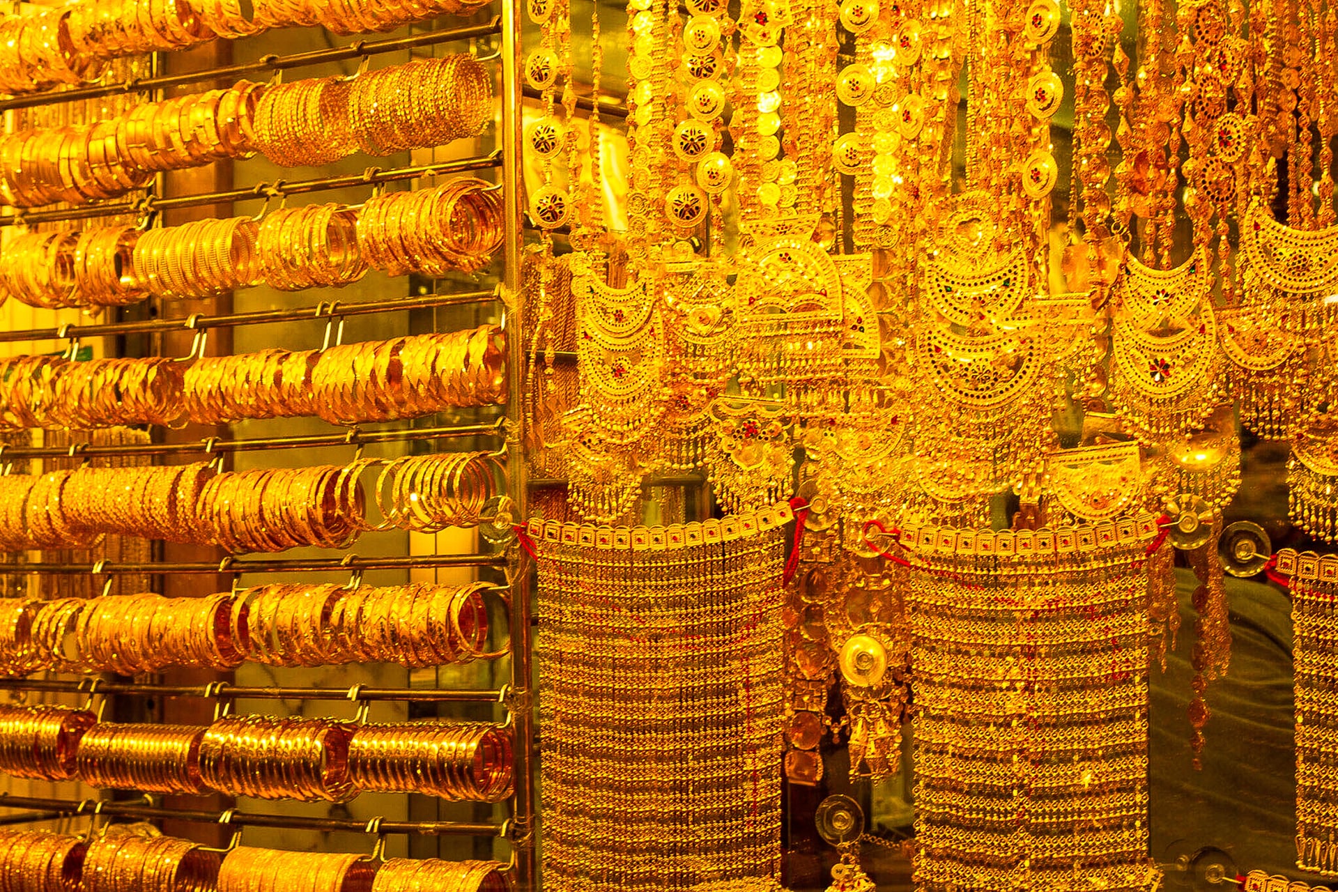 Dubai's Gold Souk: A Glimpse into the City of Gold